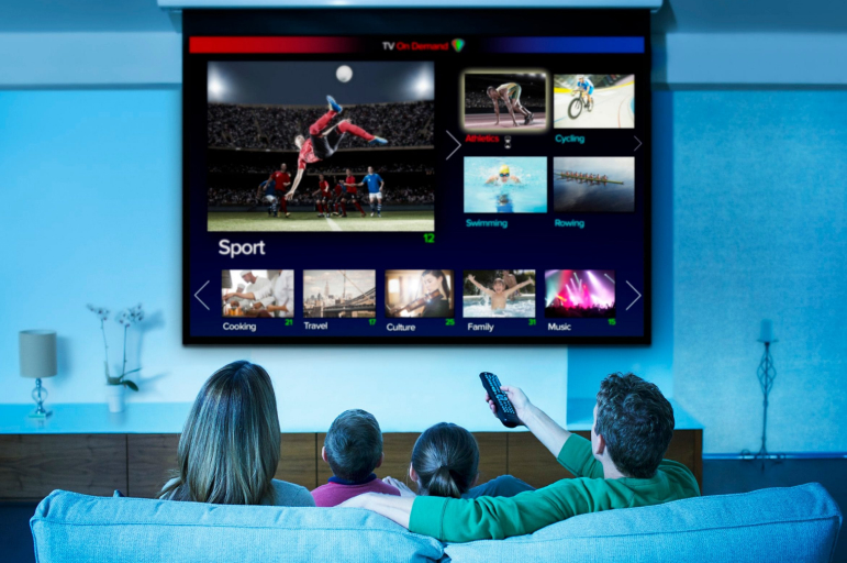 چگونه بهترین اکانت IPTV را برای خانواده انتخاب کنیم؟